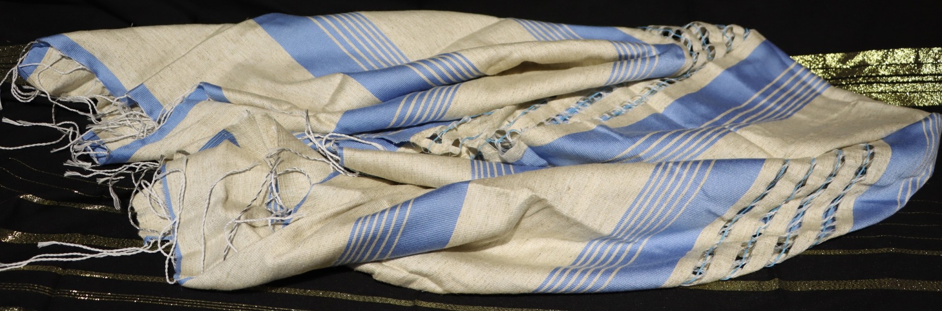 El Dokuması Ehram Masa Örtüsü / Omuz Atkısı 145x120 cm